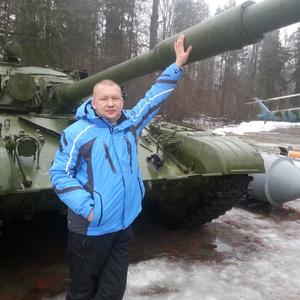 Serzh, 55 лет, Брянск