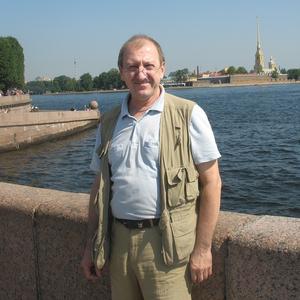 Олег, 71 год, Санкт-Петербург
