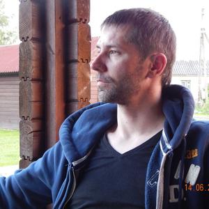 Парни в Волгограде: Антон, 45 - ищет девушку из Волгограда