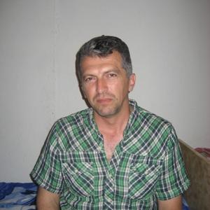 Miodrag, 55 лет, Ленск