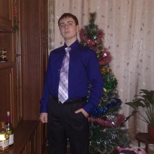 Парни в Усть-Куте: Антон Александрович, 31 - ищет девушку из Усть-Кута