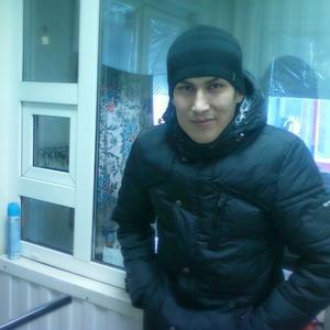 Фархад, 34 года, Омск