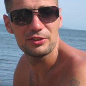 Парни в Владивостоке: Роман Ситнюк, 44 - ищет девушку из Владивостока