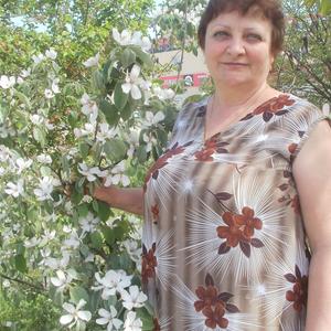 Девушки в Ставрополе: Надежда, 68 - ищет парня из Ставрополя