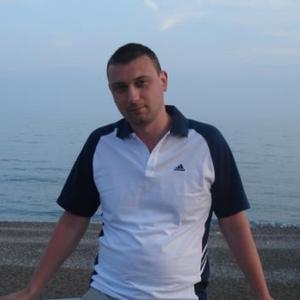 Парни в Донецке: Михаил, 40 - ищет девушку из Донецка