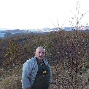 Парни в Петропавловске-Камчатском: Иван Данько, 64 - ищет девушку из Петропавловска-Камчатского