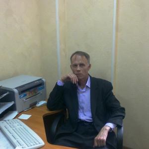 Парни в Серпухове: Андрей Иконников, 63 - ищет девушку из Серпухова