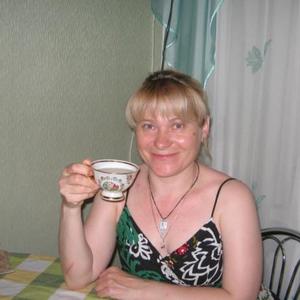 Девушки в Липецке: Валентина, 62 - ищет парня из Липецка