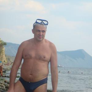 Alex, 47 лет, Саратов