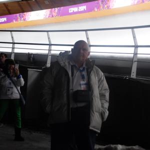 Парни в Петропавловске-Камчатском: Иван Данько, 64 - ищет девушку из Петропавловска-Камчатского