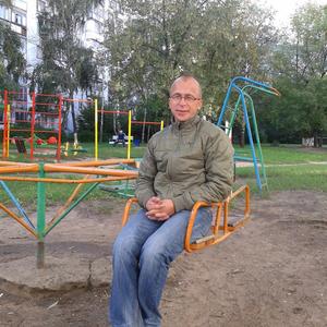 Парни в Люберцах: Сергей, 45 - ищет девушку из Люберец