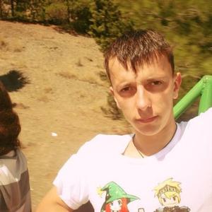 Валентин, 28 лет, Москва