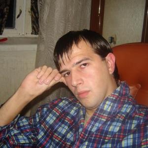 Парни в Твери: Андрей, 37 - ищет девушку из Твери