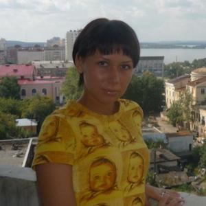Девушки в Омске: Alena, 39 - ищет парня из Омска