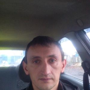 Парни в Калининграде: Виктор, 47 - ищет девушку из Калининграда