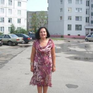 Девушки в Калининграде: Инга, 60 - ищет парня из Калининграда