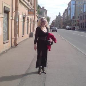 Девушки в Санкт-Петербурге: Елена, 52 - ищет парня из Санкт-Петербурга