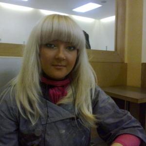 Девушки в Барабинске: Ксения, 33 - ищет парня из Барабинска