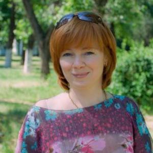 Девушки в Таганроге: Юлия, 50 - ищет парня из Таганрога