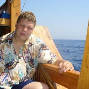 Илья, 34 года, Иваново