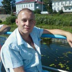 Парни в Вологде: Максим, 36 - ищет девушку из Вологды