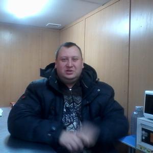 Илья, 47 лет, Тюмень
