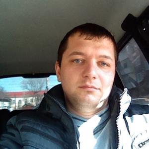 Парни в Сальске: Сергей, 36 - ищет девушку из Сальска