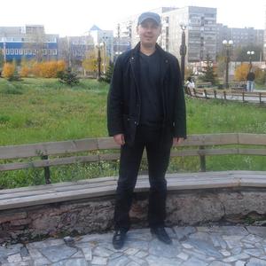 Парни в Магнитогорске: Михаил Журжа, 44 - ищет девушку из Магнитогорска