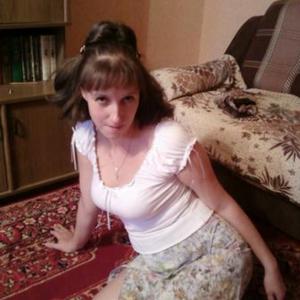 Девушки в Челябинске: Евгения, 39 - ищет парня из Челябинска
