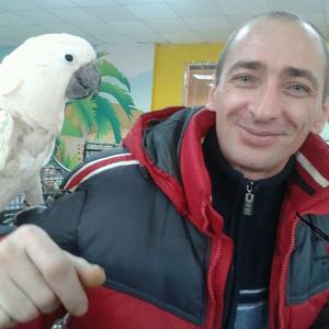 Парни в Саратове: Павел, 51 - ищет девушку из Саратова