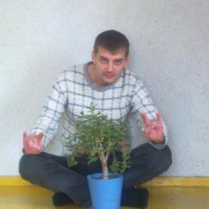 Илья, 45 лет, Владивосток