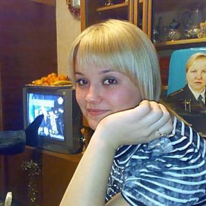 Алена, 37 лет, Киев