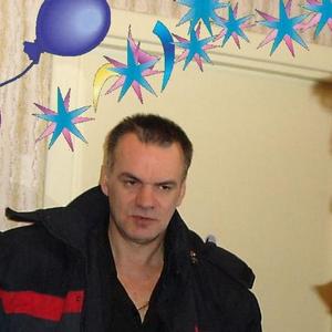 Парни в Мурманске: Slavko, 64 - ищет девушку из Мурманска