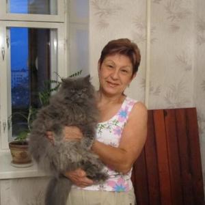 Галина, 65 лет, Северск