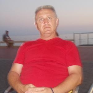 Юрий, 62 года, Электросталь