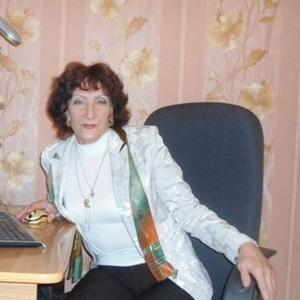 Лариса, 75 лет, Волгоград