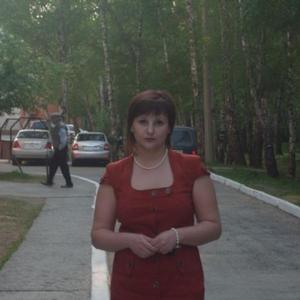 Девушки в Челябинске: Юлия, 50 - ищет парня из Челябинска