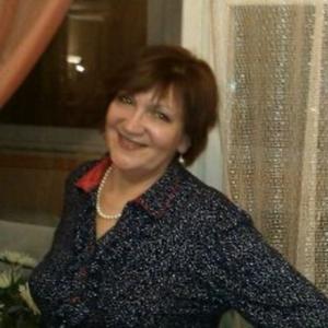 Девушки в Петрозаводске: Ольга, 65 - ищет парня из Петрозаводска