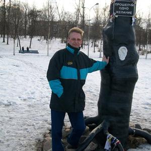 Парни в Удачный (Саха (Якутия)): Виталий, 56 - ищет девушку из Удачный (Саха (Якутия))