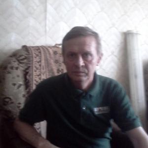 Василий, 63 года, Киров