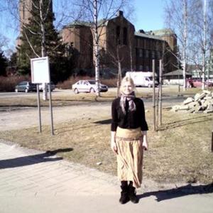 Девушки в Петрозаводске: Ирина, 36 - ищет парня из Петрозаводска