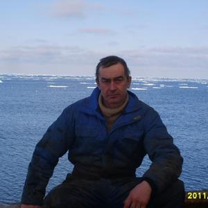 Василий, 60 лет, Владивосток