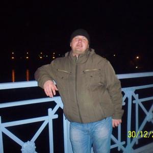 Игорь, 41 год, Боровичи