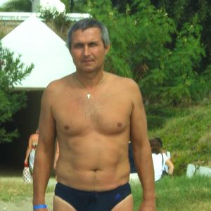 Александр, 68 лет, Кемерово