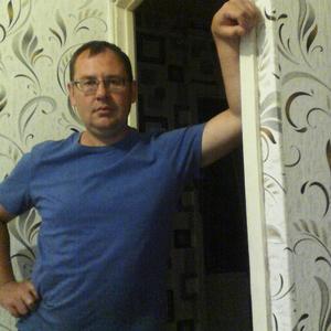 Антон, 45 лет, Казань