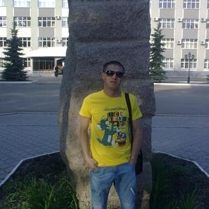 Парни в Бугульме (Татарстан): Павел, 45 - ищет девушку из Бугульмы (Татарстан)