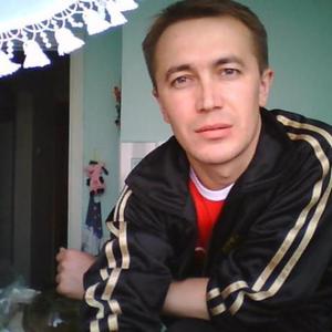 Парни в Сургуте (Ханты-Мансийский АО): Павел, 45 - ищет девушку из Сургута (Ханты-Мансийский АО)