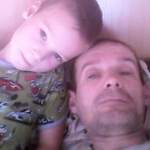 Парни в Лесосибирске: Юрий, 52 - ищет девушку из Лесосибирска