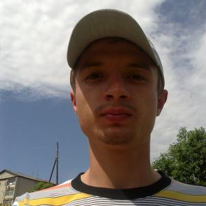 Илья, 35 лет, Карагай
