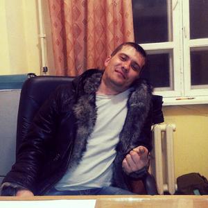 Парни в Камышлове: Максим, 37 - ищет девушку из Камышлова